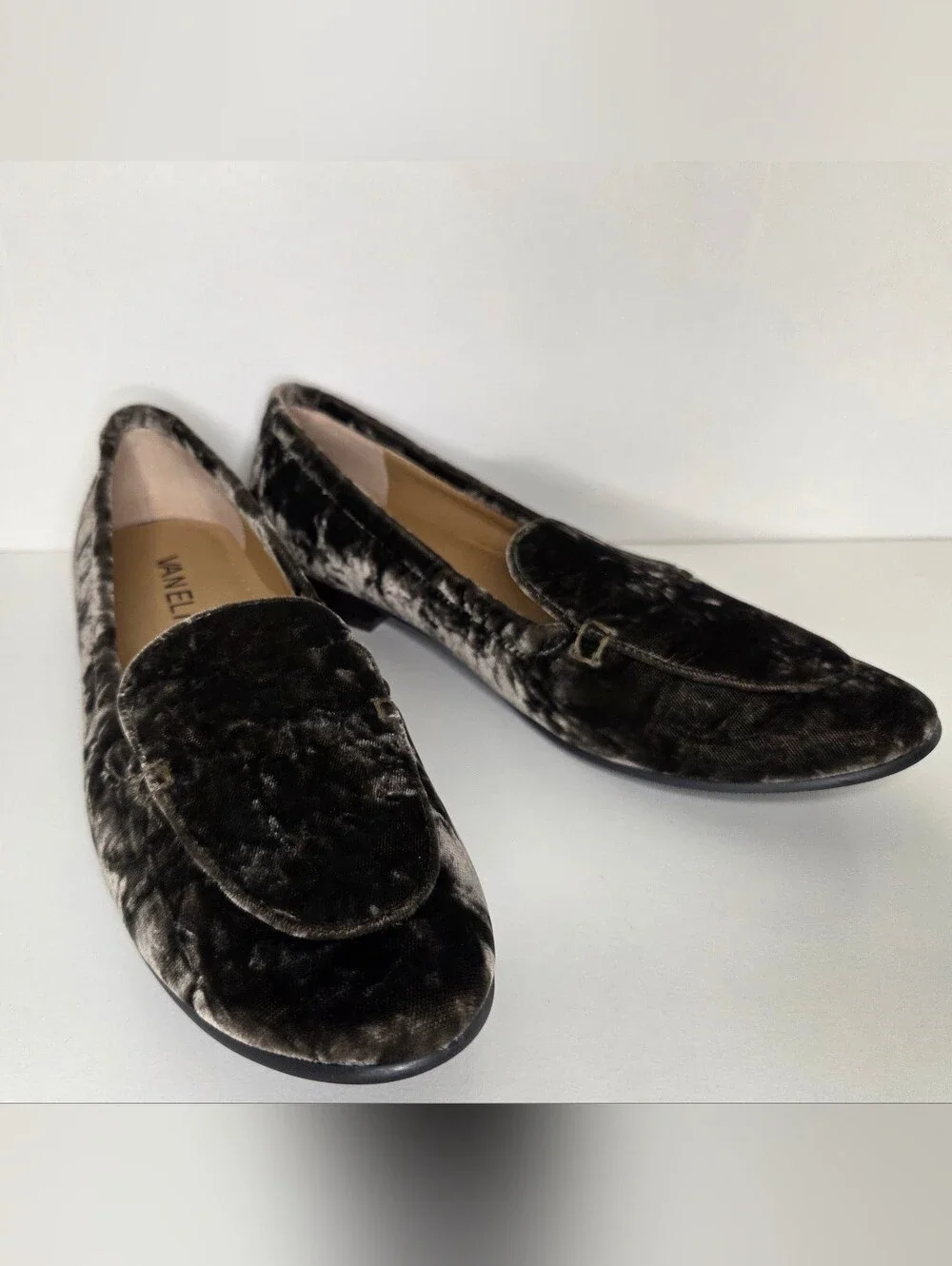 Vaneli Women's Velvet Loafers in Gray